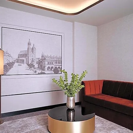 Crown Krakow - Handwritten Collection Modlnica